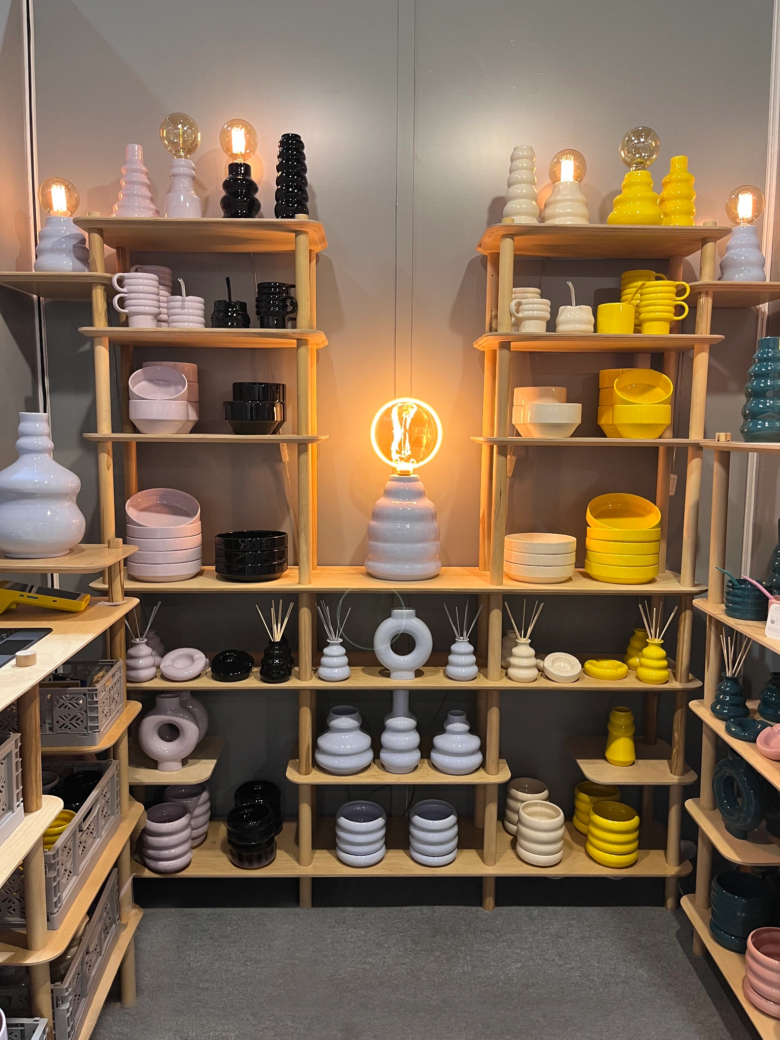 Configuraciones VIVO exhibidas en el Salón del Mueble Argentino